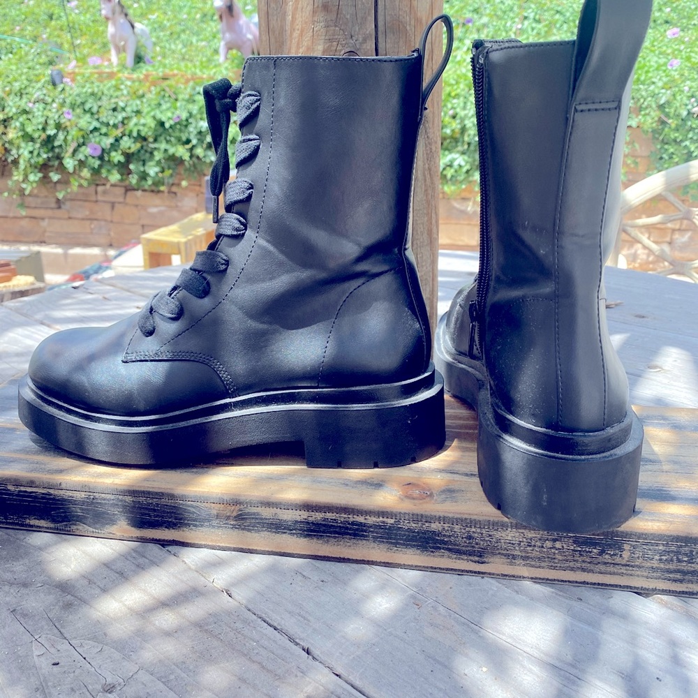 H&M Women’s Chunky Boots